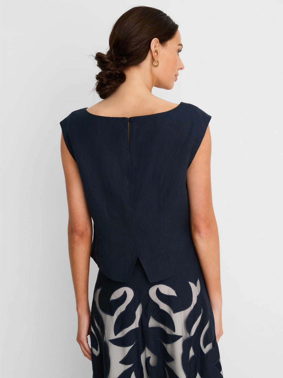 Gold Label Antibes Linen Cut Out Top