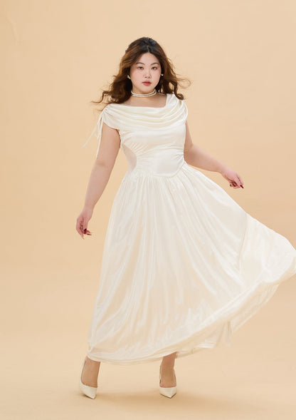 Curve & Plus "Crash Landing On You" Dress