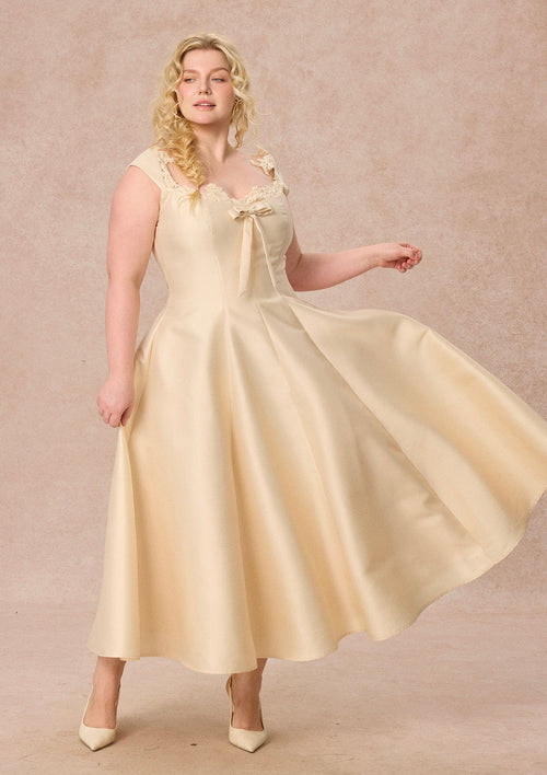 Curve&Plus Castle Vow Dress （White）