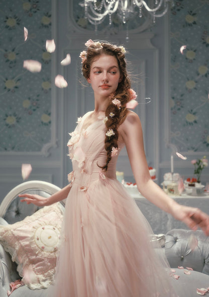 （US Exclusive）Louis XIV's Rose Dress