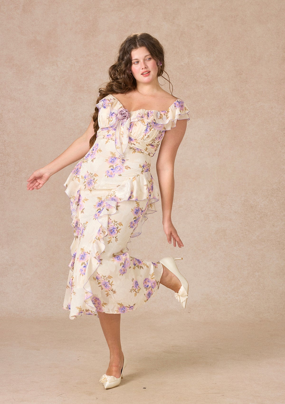 Curve&Plus Purple Iris Swayed by Wind Dress