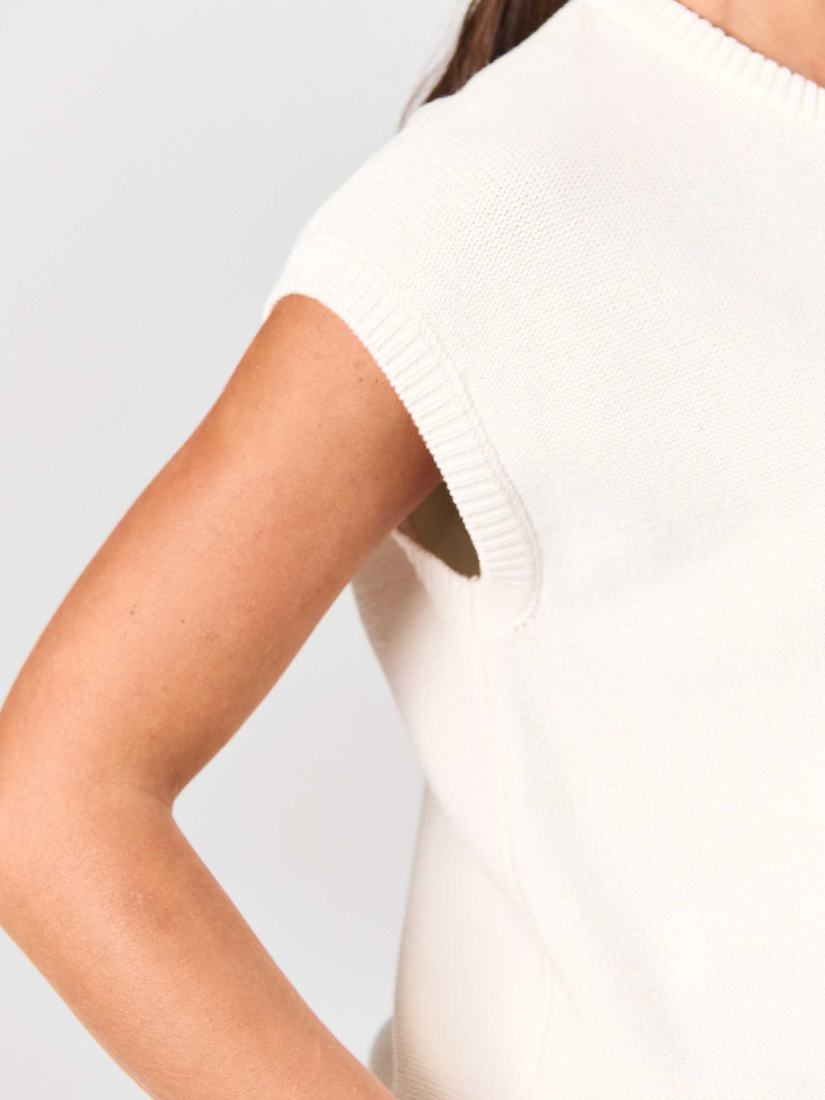 Lee Cotton Knit Vest- Soft White