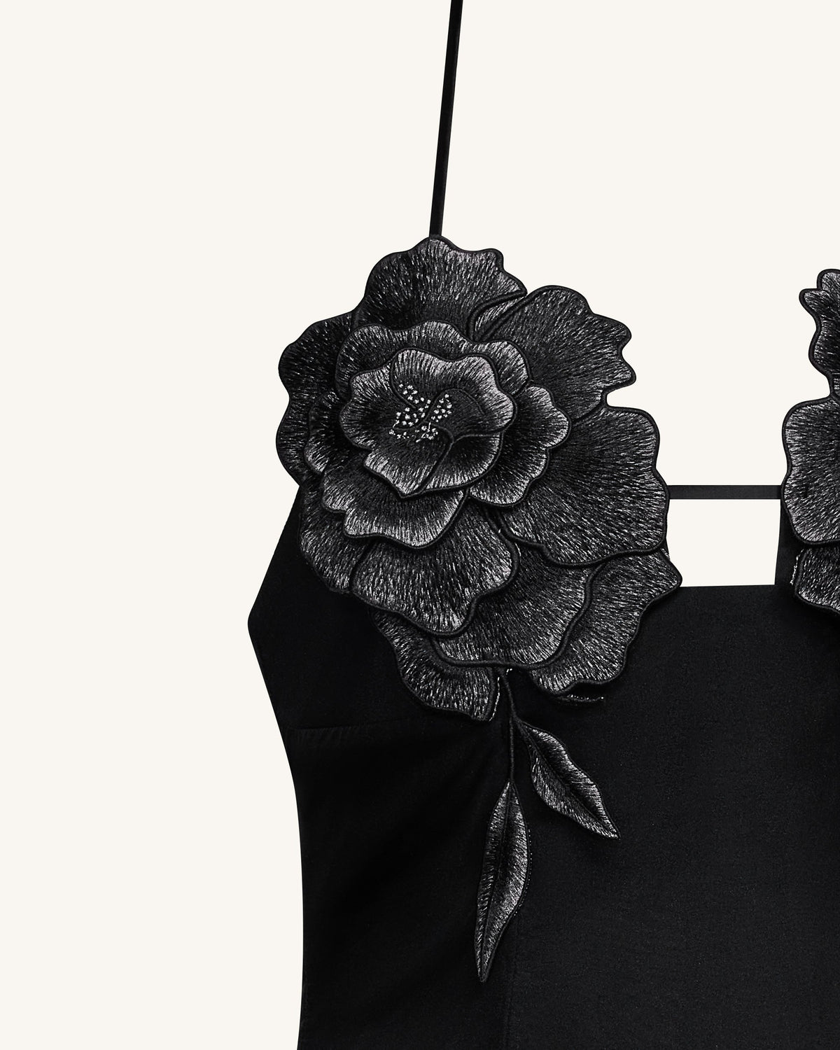 Flower 刺繡迷你洋裝 - 黑色
