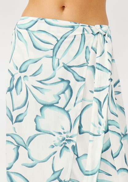 Hidden Island Skirt