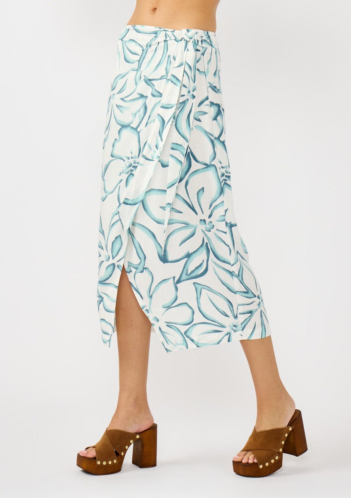 Hidden Island Skirt