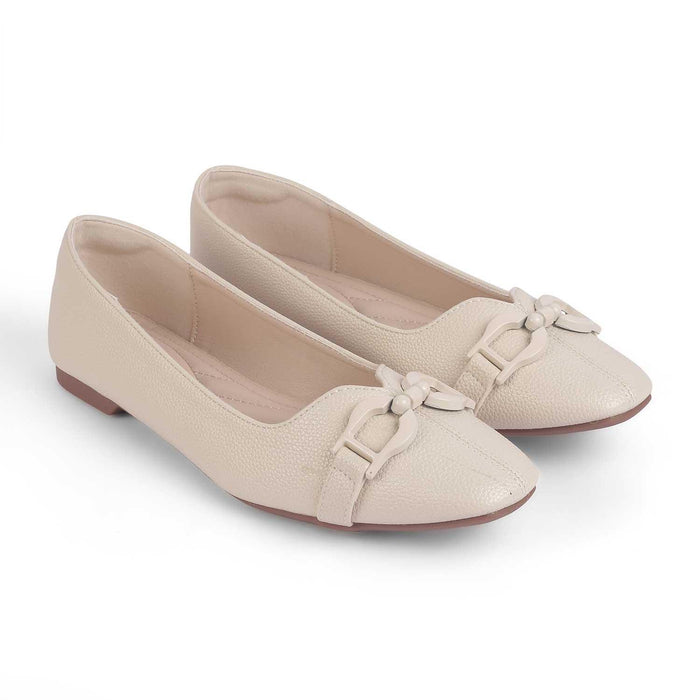 Fare White Women's Elegant Ballerinas Tresmode