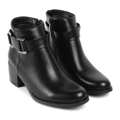 Geneve Black Women's PU Material Boots Tresmode