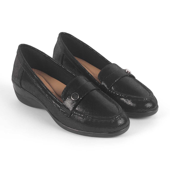 Marcoval Black Women's TPR Sole Wedge Loafers Tresmode