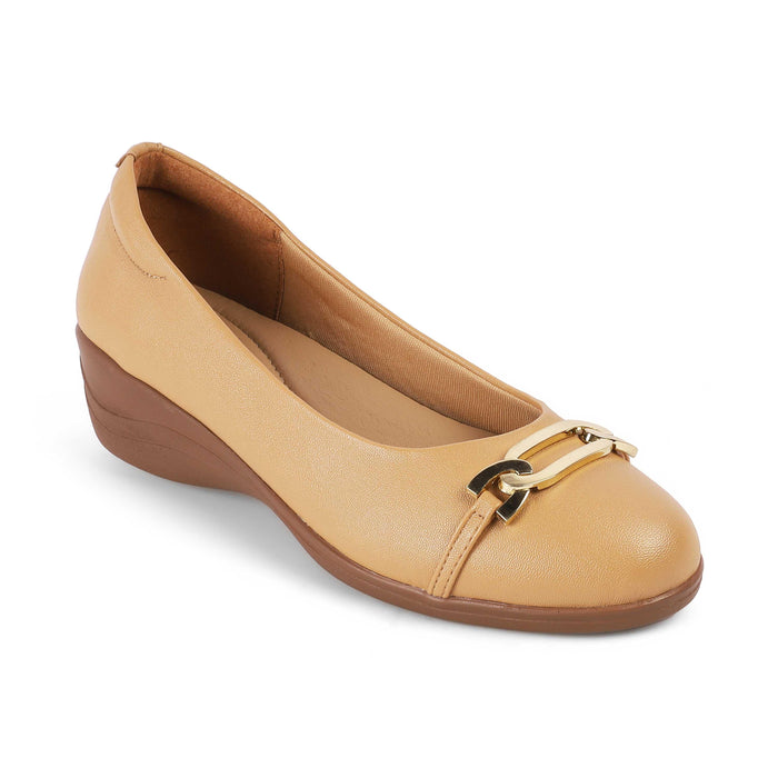 Sanz Camel Women's Almond Shape Wedge Ballerinas Tresmode