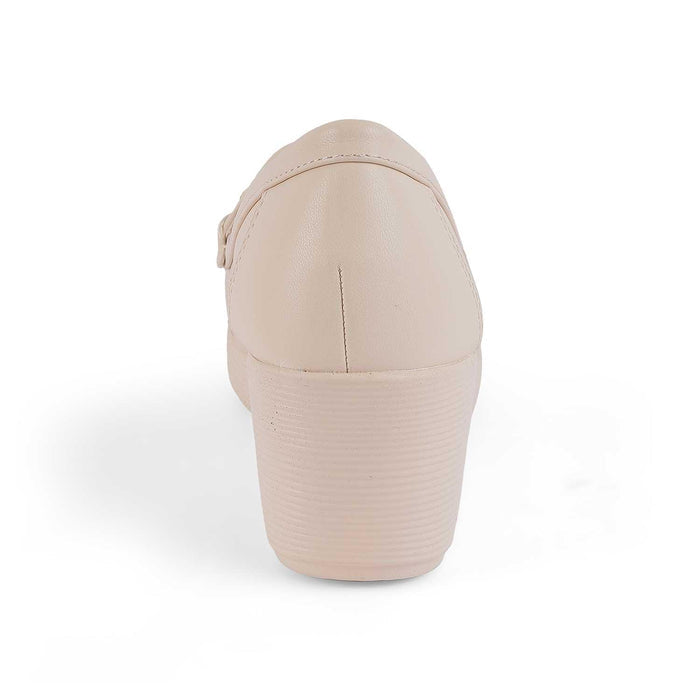 Trebien White Women's Round Shape Wedge Loafers Tresmode