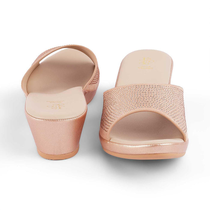 Treyork Champagne Women's Rhinestone-embellished Wedge Sandals Tresmode