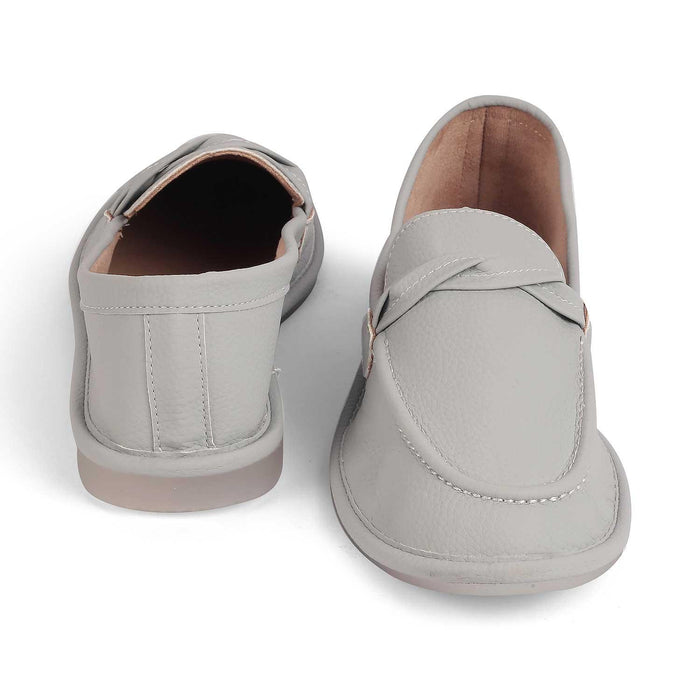 Yorko Grey Women's Comfortable & Chic Loafers Tresmode